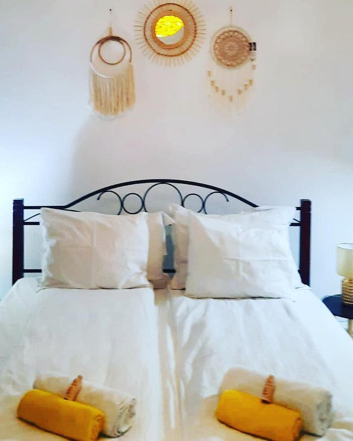 La Maison Blanche Otel Alba Iulia Dış mekan fotoğraf