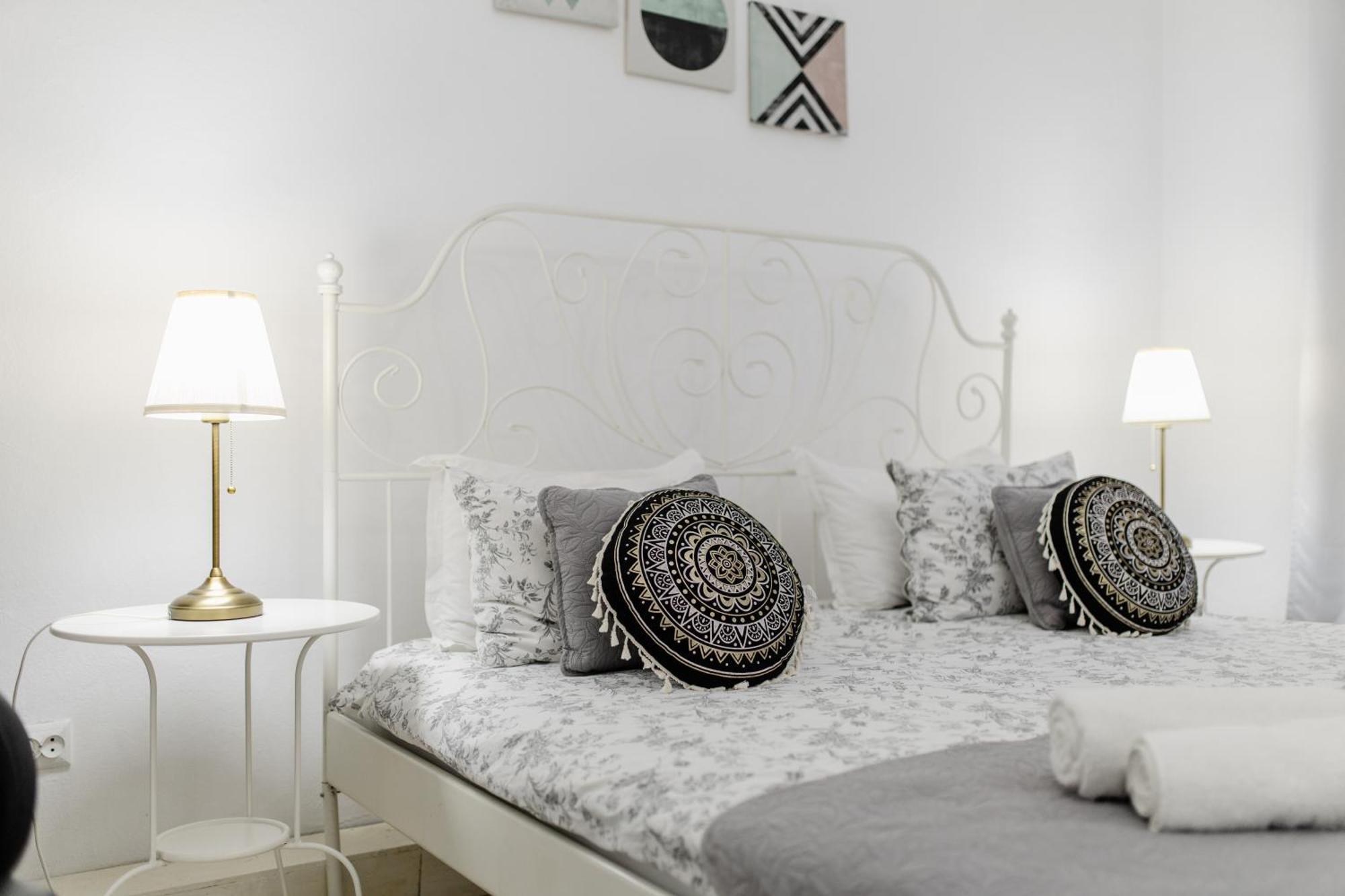 La Maison Blanche Otel Alba Iulia Dış mekan fotoğraf